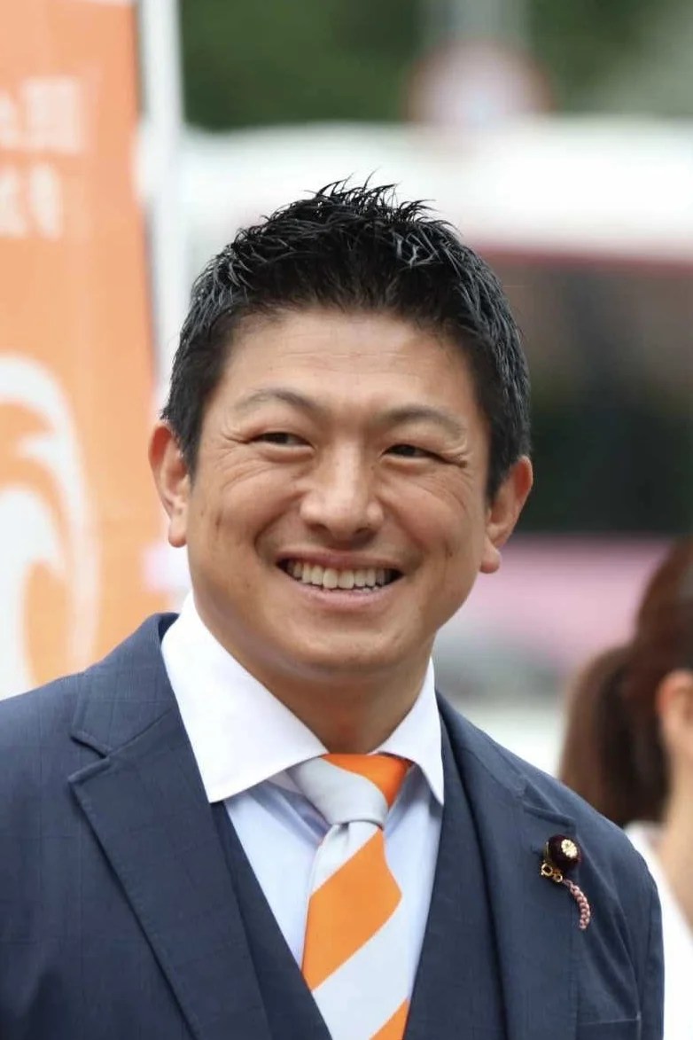 Сохей Камия „Японският Тръмп“ дясната партия Сансейто