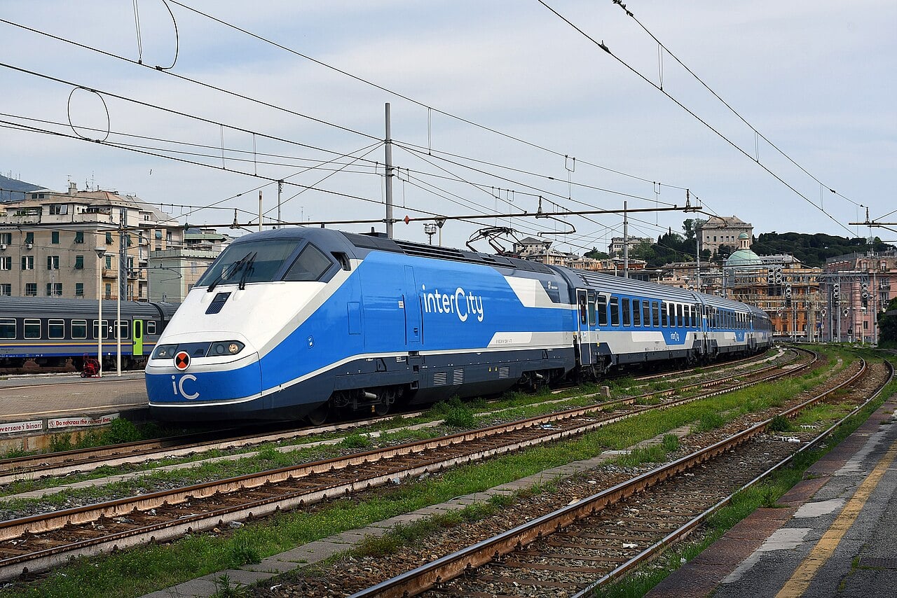 InterCity Италия жп влак стачка