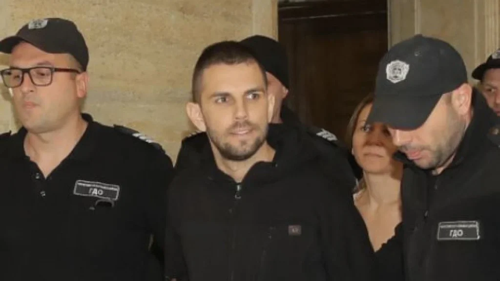 Стефан Димитров от групата на Петя Банкова влезе в болница 7 стефан димитров