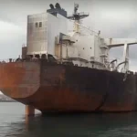 Танкерът „Кайрос“ остава на котва край Ахтопол, очаква се решение за скъпа операция по извеждането му