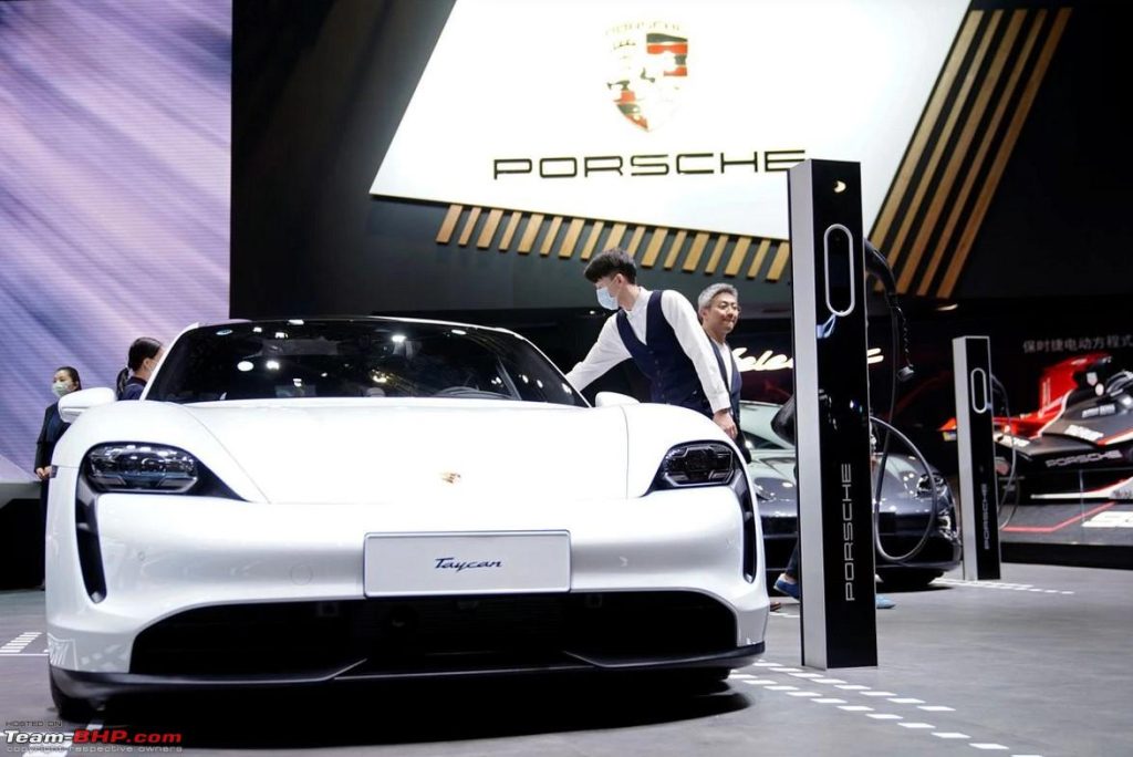 Porsche се включва в спасителната акция за закъсалия производител на батерии Varta 5 Porsche се включва в спасителната акция за закъсалия производител на батерии Varta