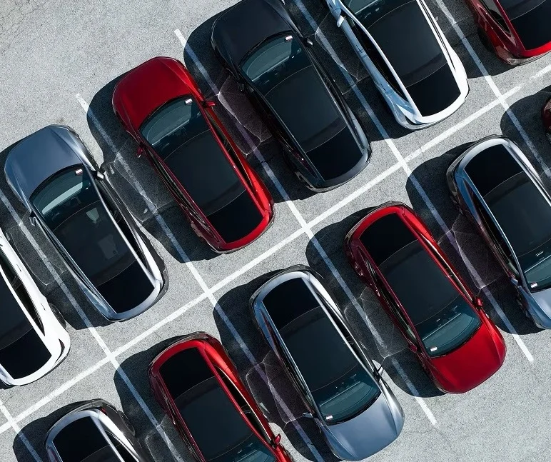 Tesla ще коригира софтуера на милиони автомобили в Китай