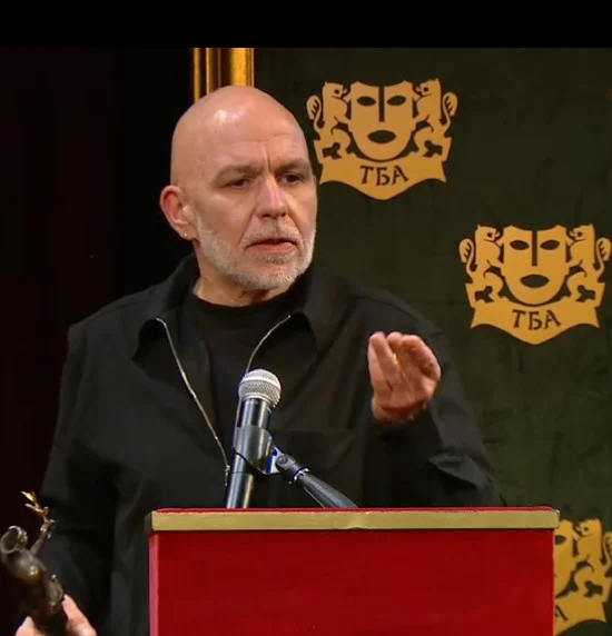 toromanov sczenografiya