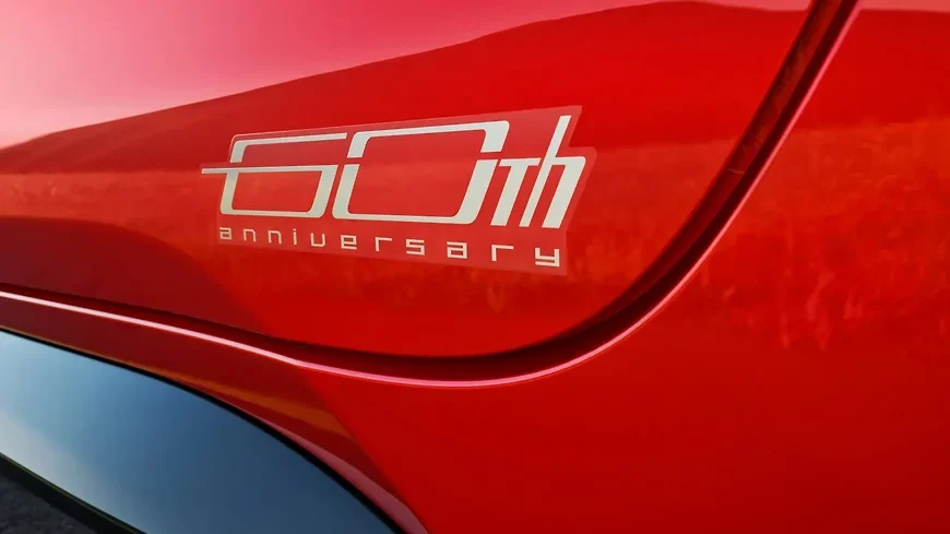 Toyota отбелязва 60-годишнината на Corolla с ново специално издание 2 toyota corolla 60th anniversary special edition 3