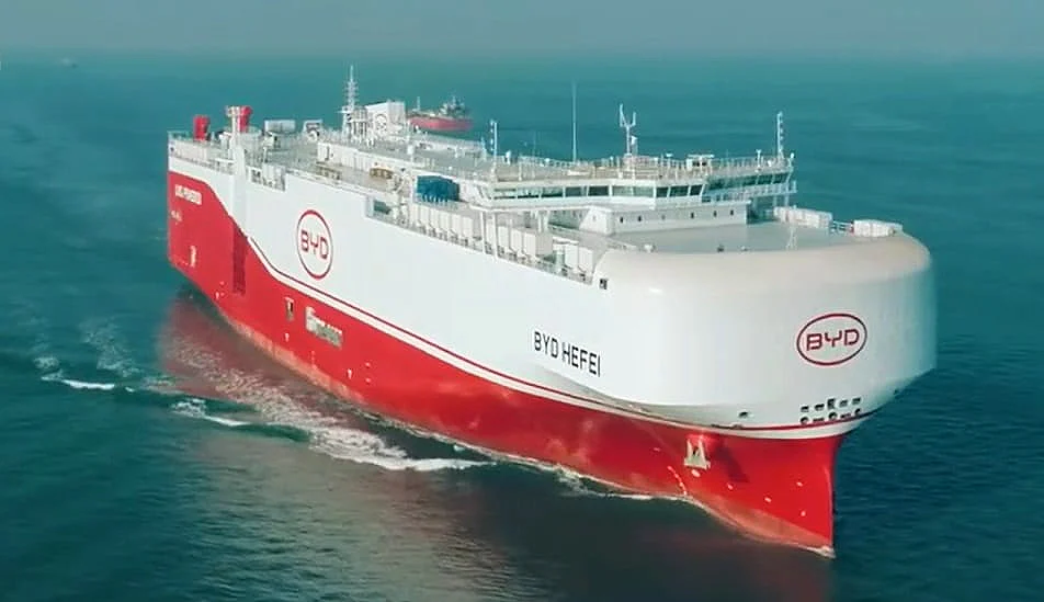 Флотът на BYD се окомплектова с осми кораб - BYD Jinan