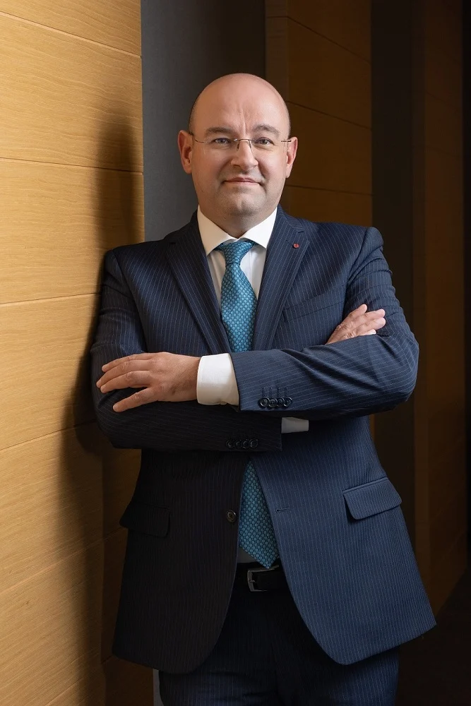 unicredit bulbank borislav genov