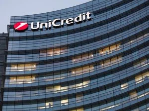 UniCredit продължава настъплението си в Германия с нови 11.5% в Commerzbank