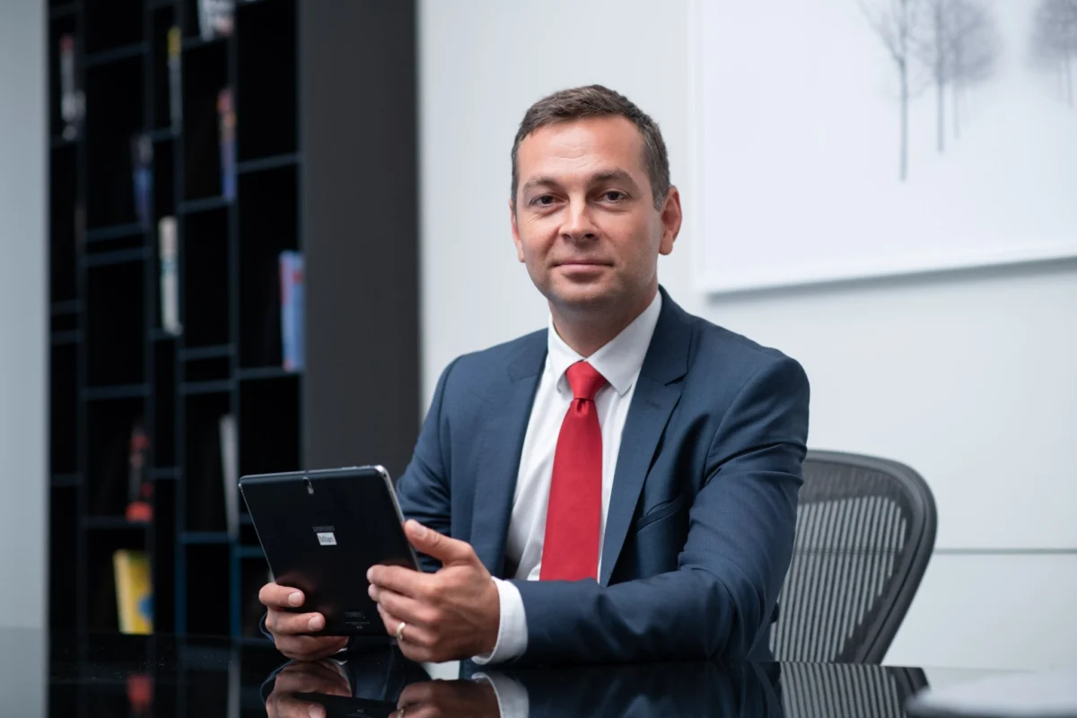 Дарин Пешев, директор „Частно банкиране“ в УниКредит Булбанк.