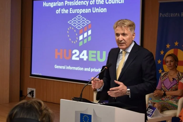 шенген, министър петко николов