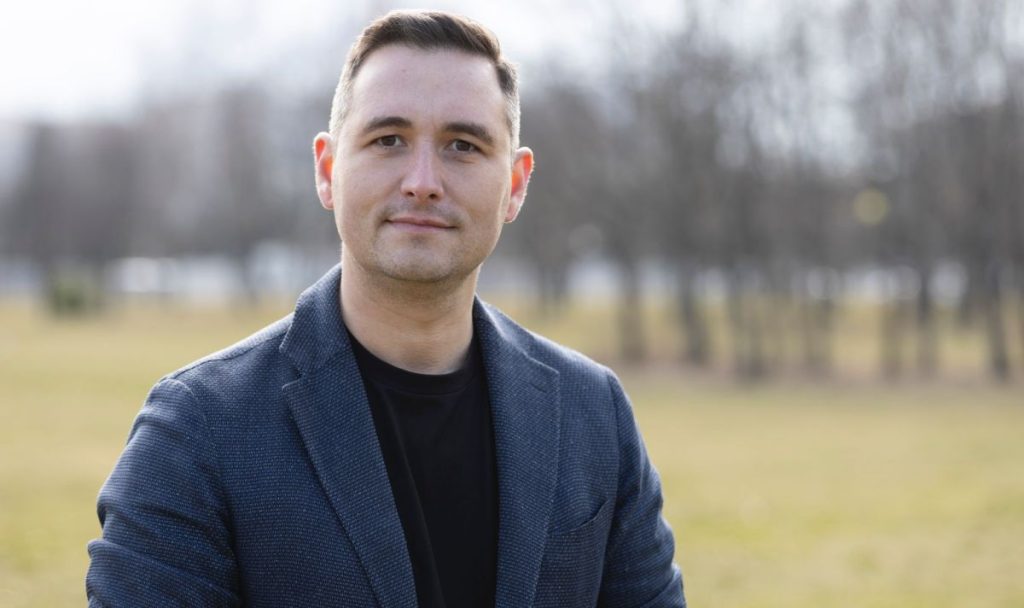 Пеевски упражнява търговия с влияние през бюджета, смятат от ДПС на Доган