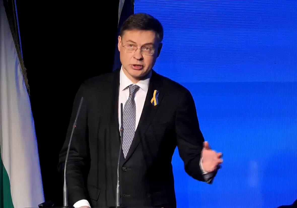 конференция "България по пътя към еврото" Валдис Домбровскис