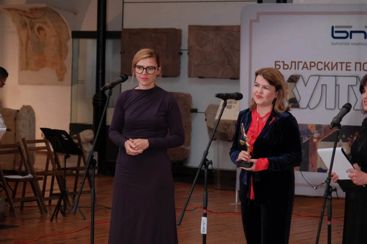 velislava petrova nadezda dzakova