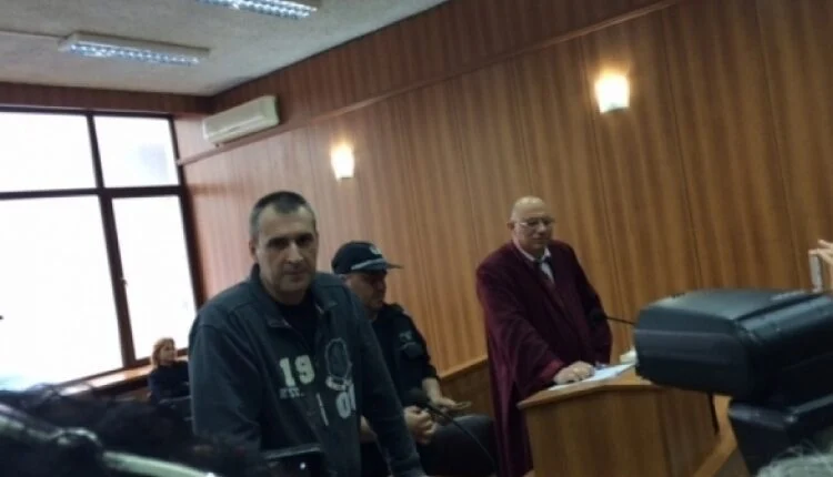 Барикадиралият се бивш полицай от Пловдив се предаде 8 венцислав караджов