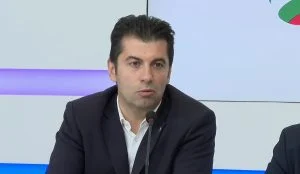 Кирил Петков