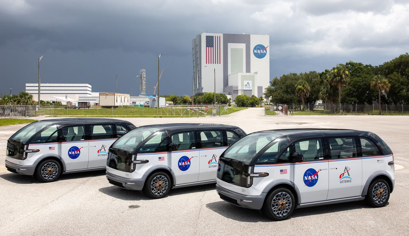 Стартъпът за електромобили Canoo е подал молба за фалит