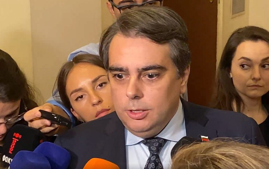 Поради отпадналите мерки за събираемост министърът на финансите се отказа от бюджета 2 vghyju1