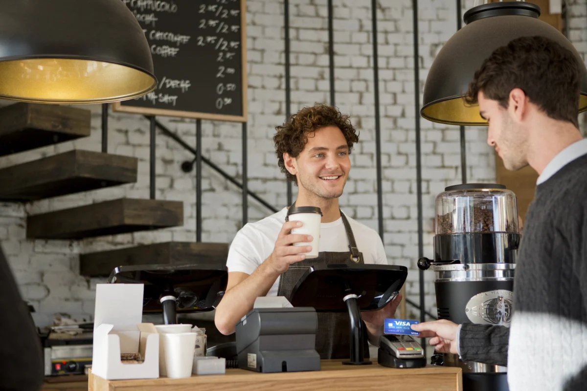 Плащане с карти - най-добрият избор при смяната на валутата, отбелязват от Visa 1 visa podkrepya targovczite i horata v prehoda kam evroto 1