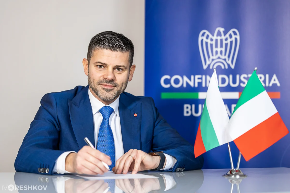 Роберто Санторели