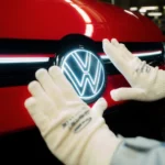Volkswagen заделя 16 млрд. евро за съкращения на работни места и закриване на заводи