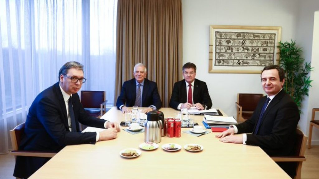 vucic kurti 1