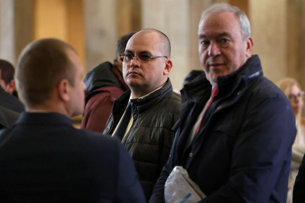 възраждане протест ек вандализъм