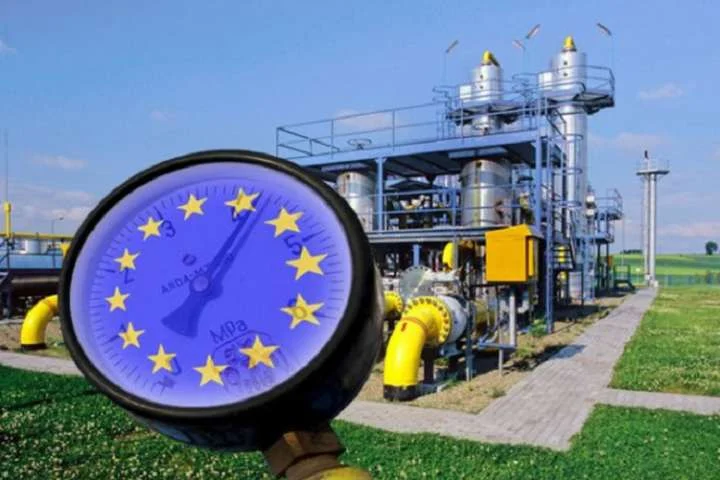 фирми от Централна Европа искат от Фон дер Лайен удължаване на транзита на руски газ