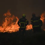 Франция и Испания планират икономическа подкрепа заради бушуващите пожари