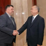 Визитата на Зафиров в Китай доведе до скандал, чуха се призиви за оставката му