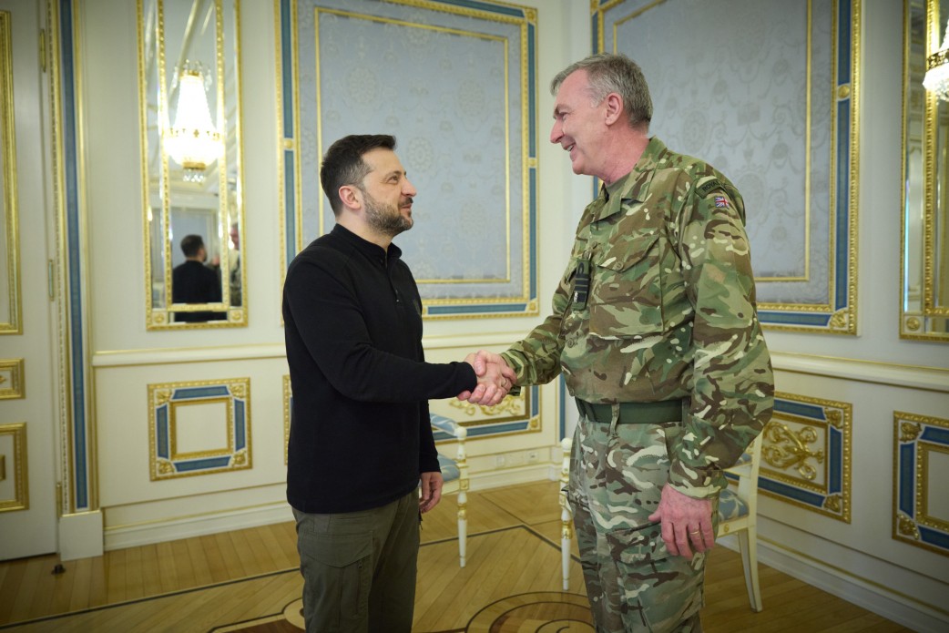  zelenski admiral sar toni radakin nachalnik na sthaba na otbranata na obedinenoto kralstvo 