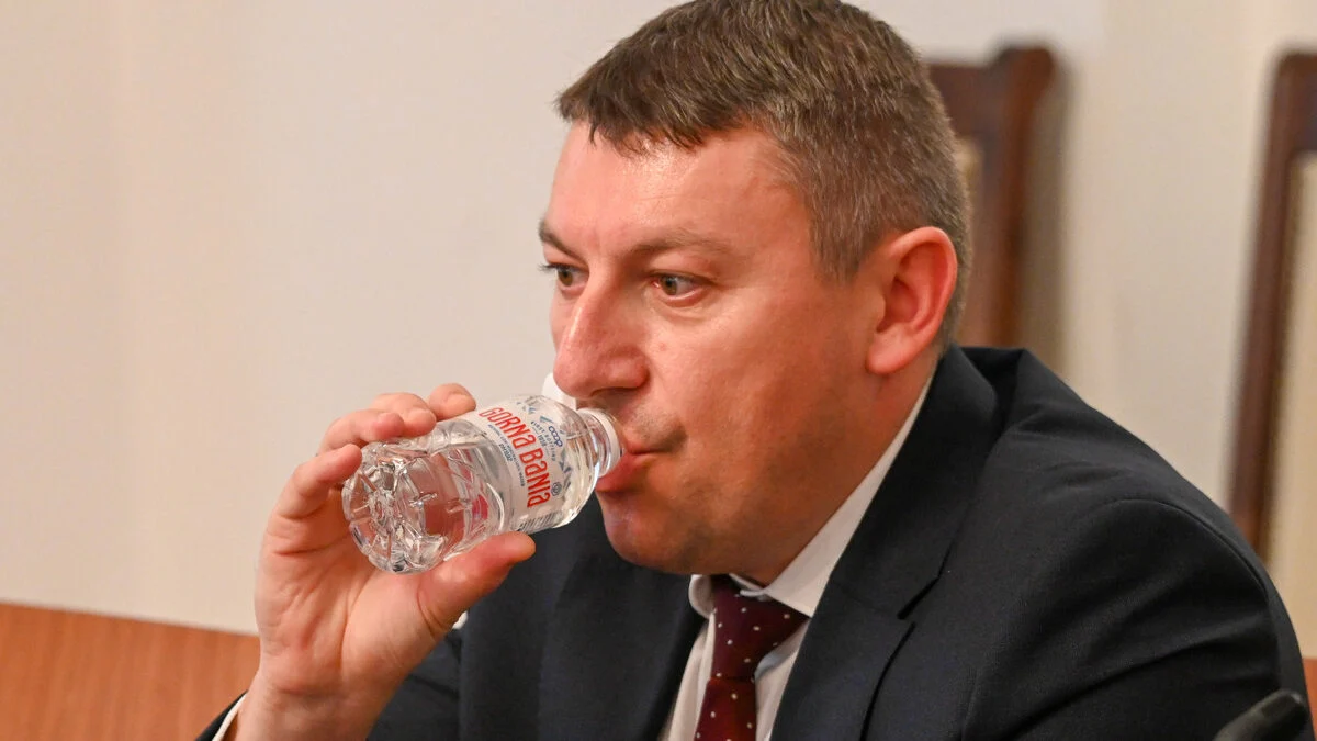 Управленски устрем - служителите на ДАНС тръгват на поход за по-добра форма