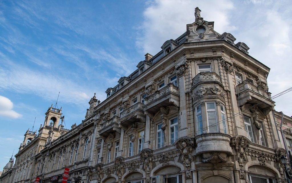 Величественото Доходно здание.