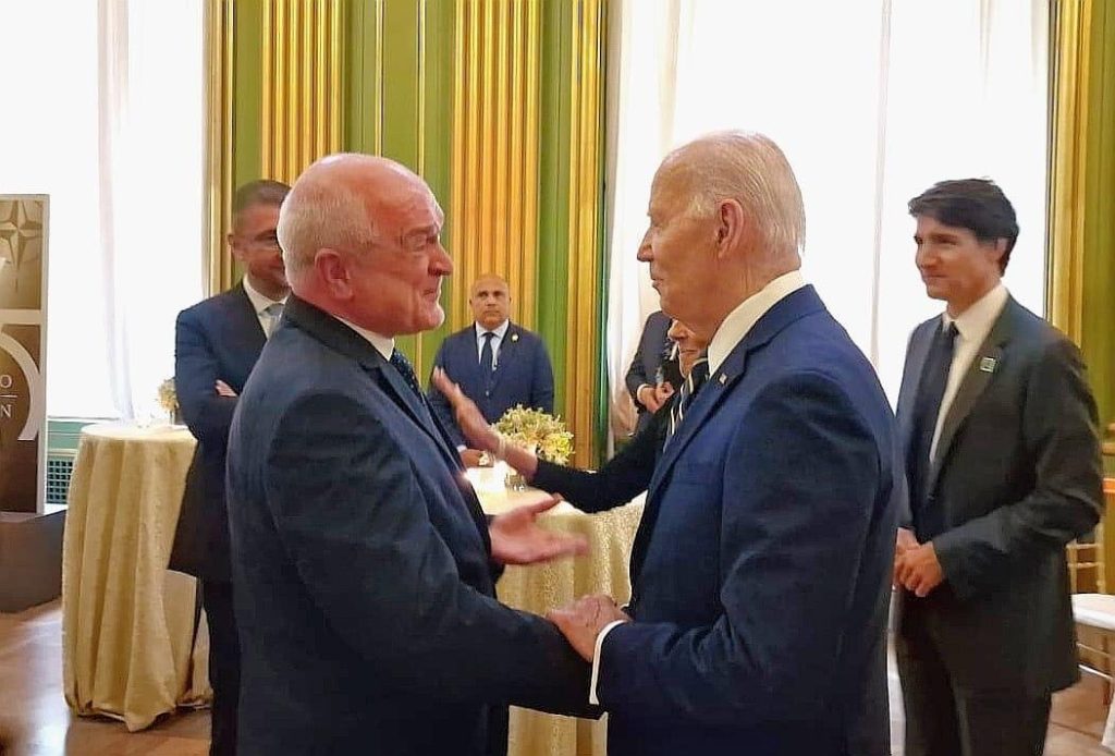 Главчев увери Байдън, че България е лоялен съюзник на НАТО 4 Главчев увери Байдън, че България е лоялен съюзник на НАТО