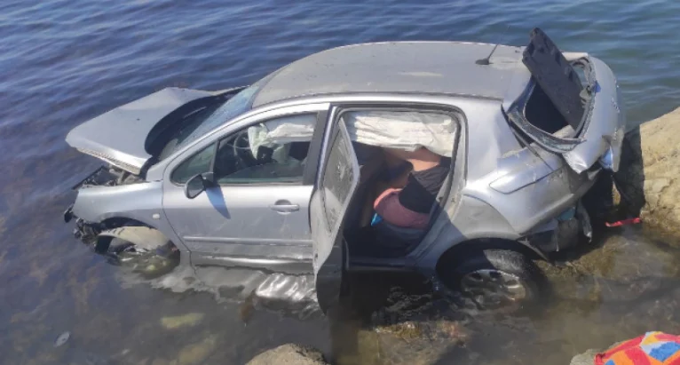 Самоуби се мъжът, паднал с колата си в морето 10 Екранна снимка 2023 08 22 154855 1.png.wpt4 1737476 9b09f2ce21 0