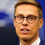 Финландският президент Александър Стуб: Европа трябва да прояви издръжливост, мир в Украйна не се очаква преди пролетта