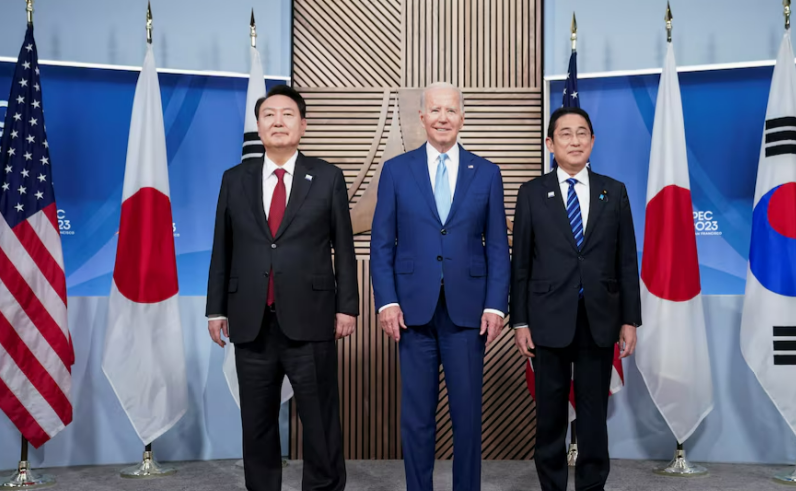 САЩ планира тристранна среща на върха с Япония и Южна Корея през юли