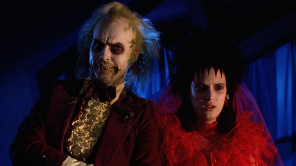 Майкъл Кийтън и Уинона Райдър се завръщат като Бийтълджус и Лидия Дийц.