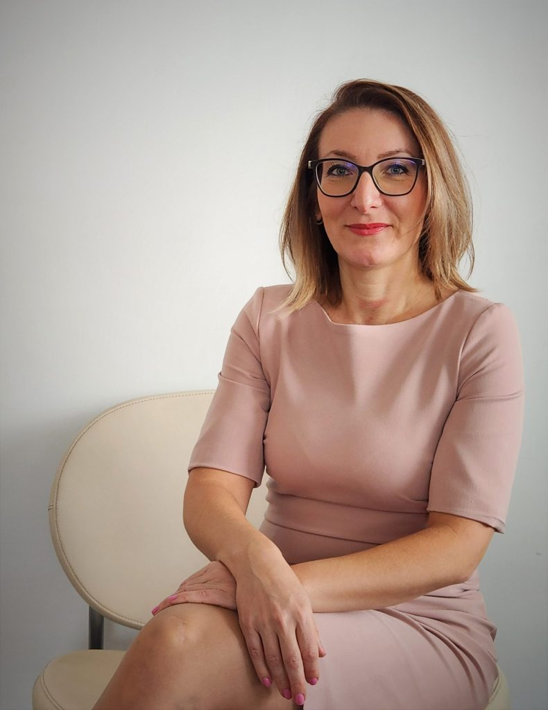 Надежда Василева е новият изпълнителен директор на Adecco България scaled 1