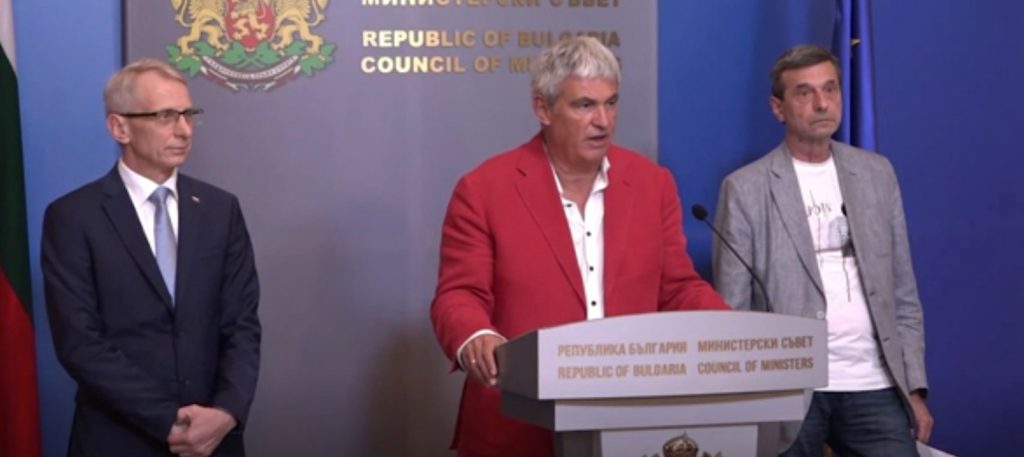 Николай Денков