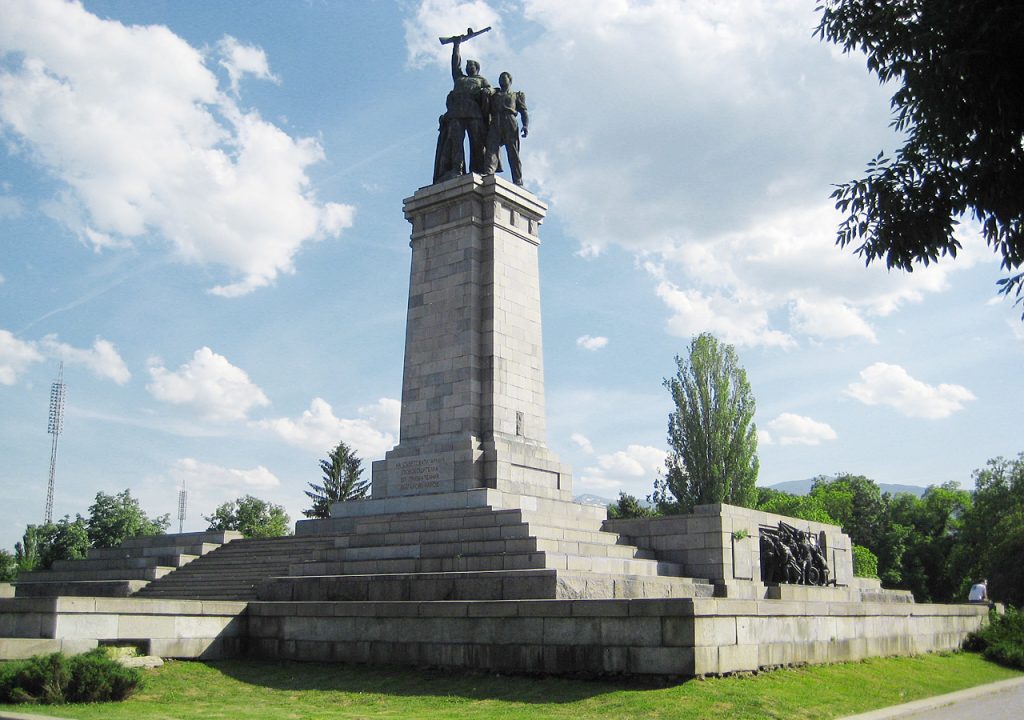 Паметник на Съветската армия 5