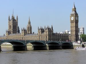 Нови правила за влизане във Великобритания ще важат от април