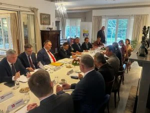 Граждански организации смъмриха европейски посланици заради срещата им с Пеевски