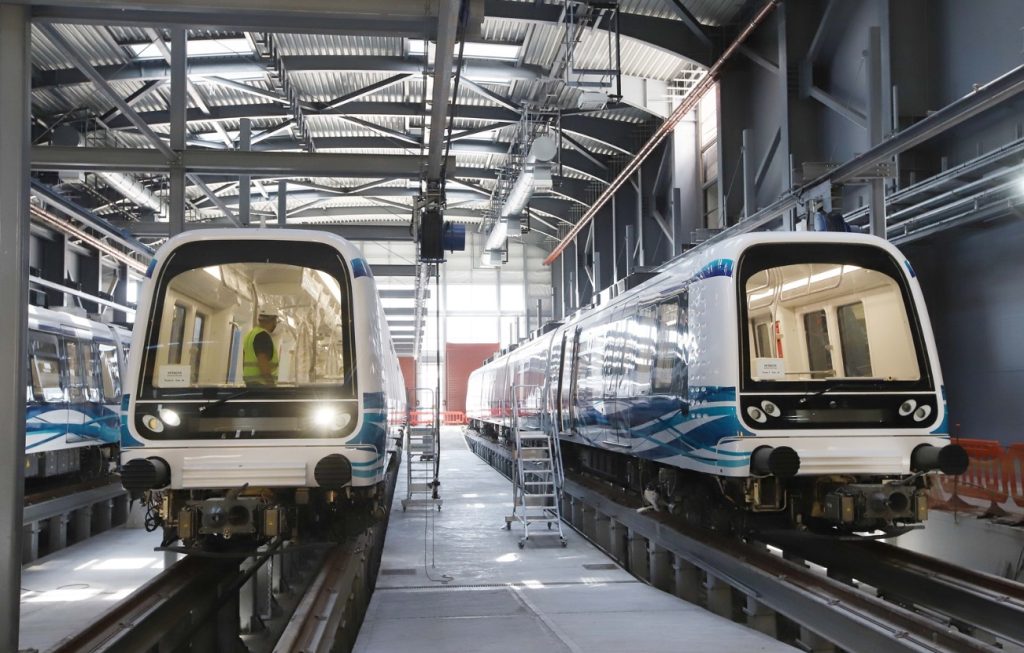 Първите мотриси на Солунското метро.