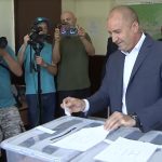 В изборния ден Радев не отрече бъдещата поява на политически проект, оглавяван от него