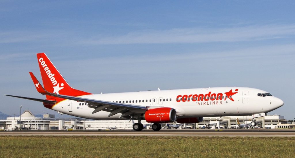 Самолет на Corendon Airlines.