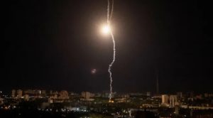 Руски удари по енергийната мрежа на Украйна, над един милион домакинства останаха без ток