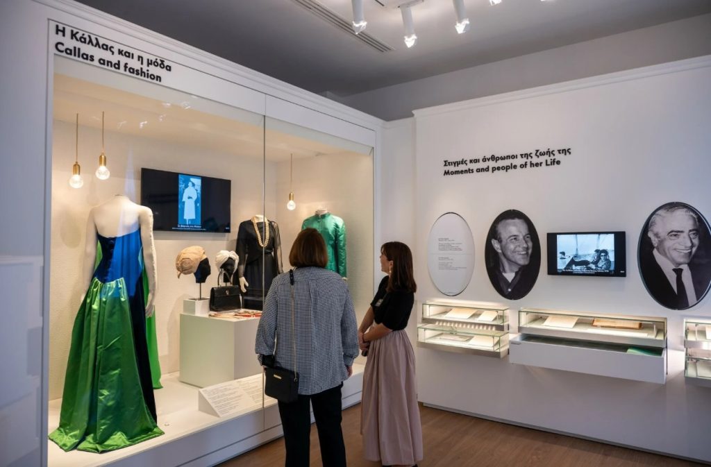 Част от личната колекция на Мария Калас, изложена в музея.