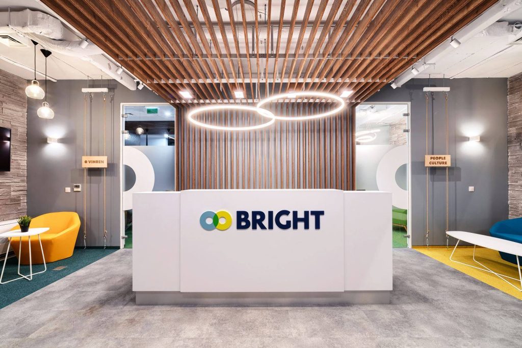 българската-технологична-компания-BRIGHT придобиване