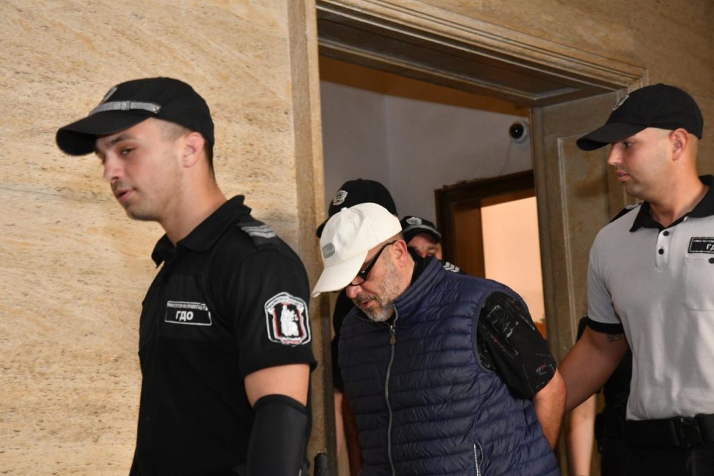 Погребалният агент Георги Енев вече е обвиняем за измами с кремации 3 георги енев