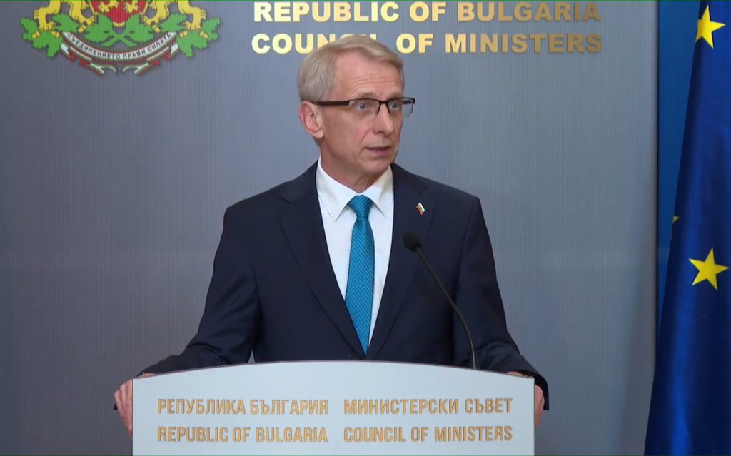 Денков отговори