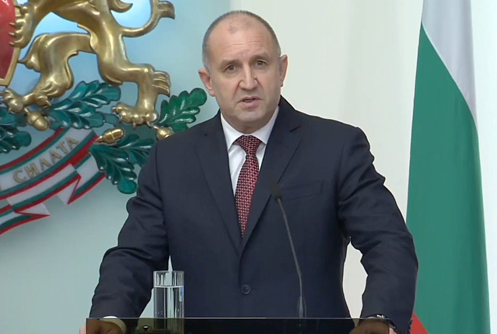 Президентът ще участва в срещата на инициативата "Три морета" във Вилнюс 5 Денят по диагонал, Президентът Румен Радев връчва първия мандат за съставяне на правителство на 1 юли